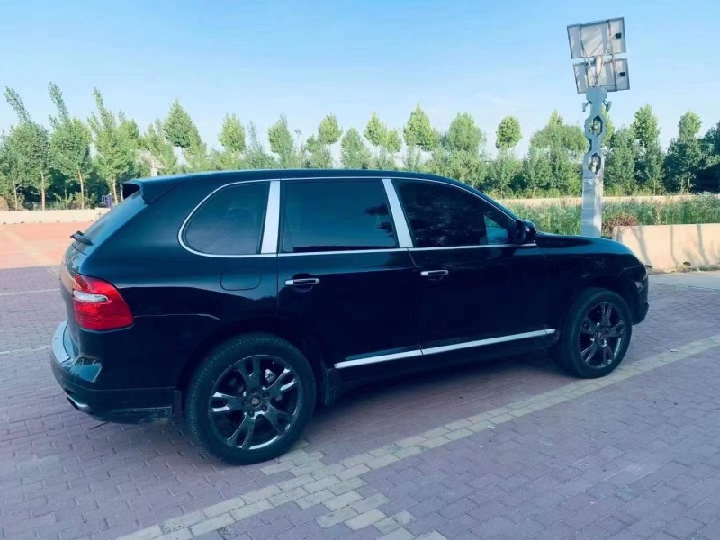 臨沂07年保時捷卡宴7