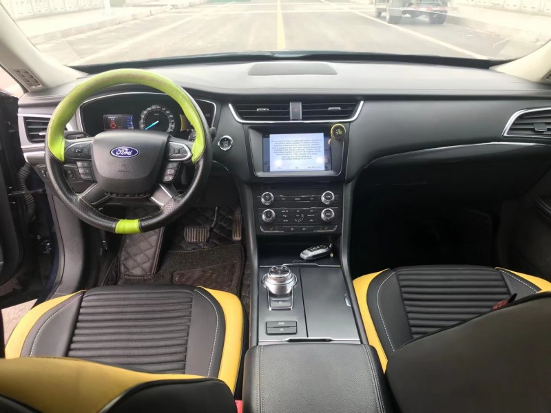 潍坊17年福特金牛座4