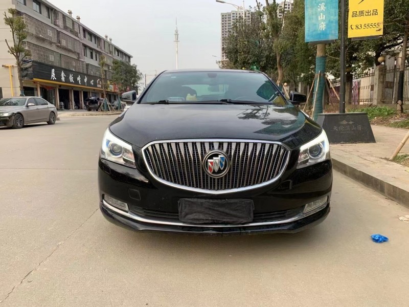 潍坊16年别克君越9