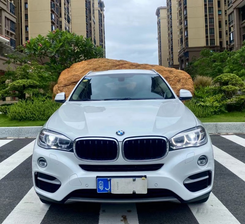 广州16年宝马X69