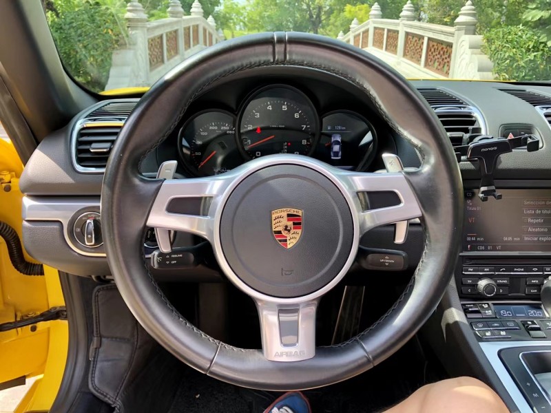 广州16年保时捷Boxster9