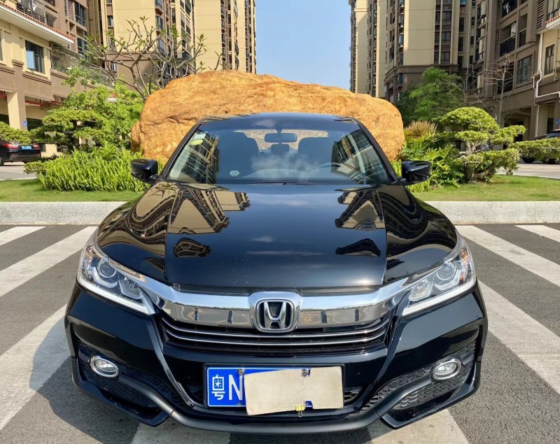 广州18年本田雅阁1