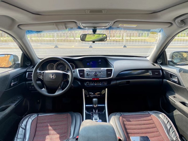 广州18年本田雅阁7