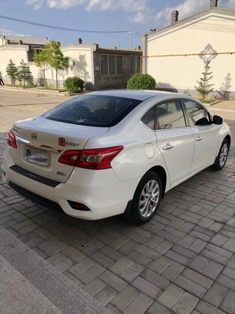 呼和浩特17年日產軒逸8