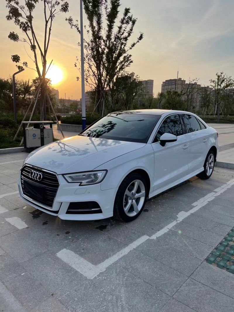 徐州18年奥迪A38