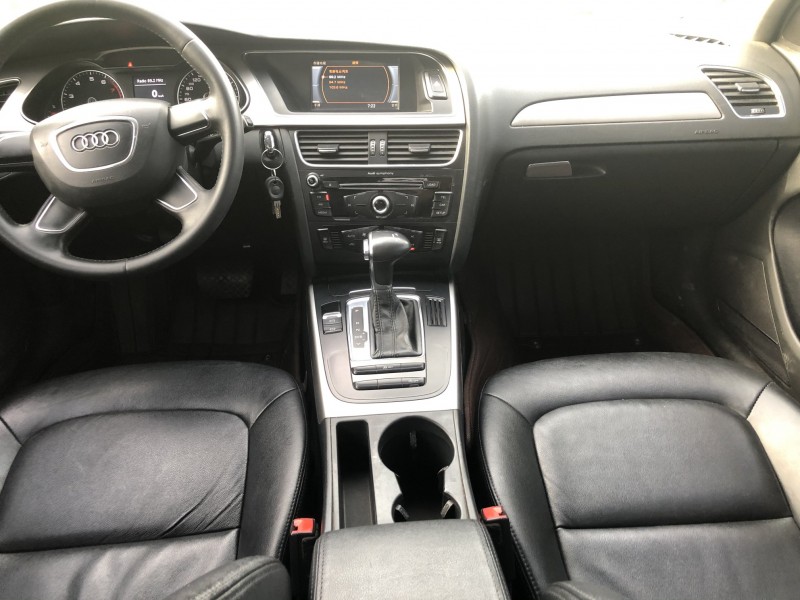 邢台14年奥迪A4L4