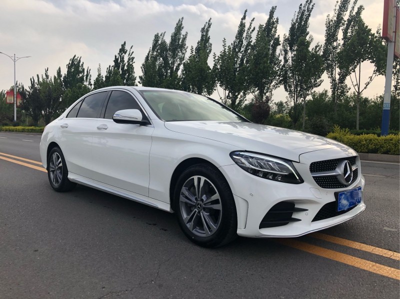 邢台20年奔驰C2