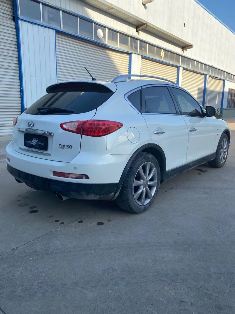 宿遷14年英菲尼迪QX508