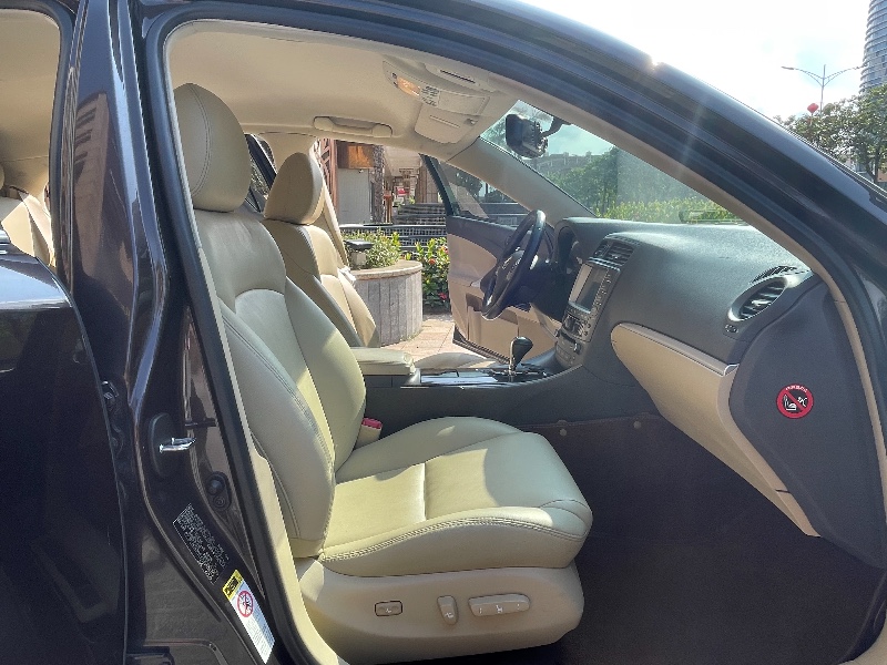 佛山13年雷克萨斯IS5