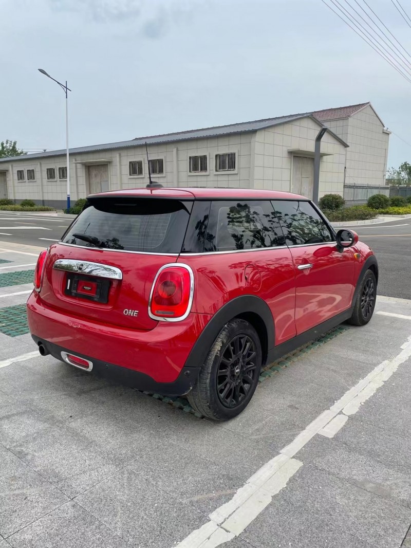 徐州15年寶馬MINI7