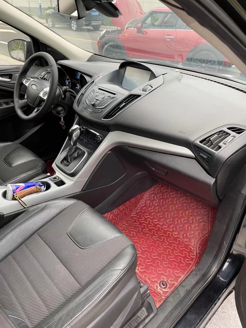 徐州14年福特翼虎5