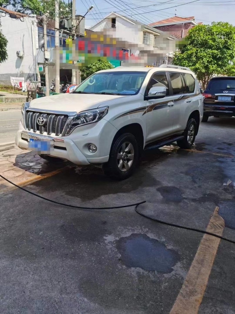 益阳14年丰田普拉多2