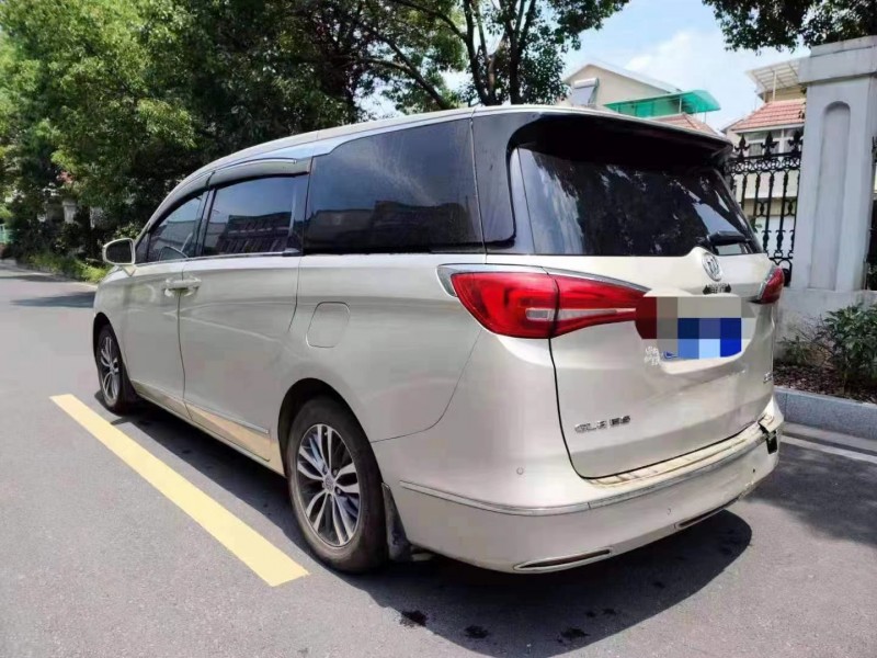 徐州17年别克GL88