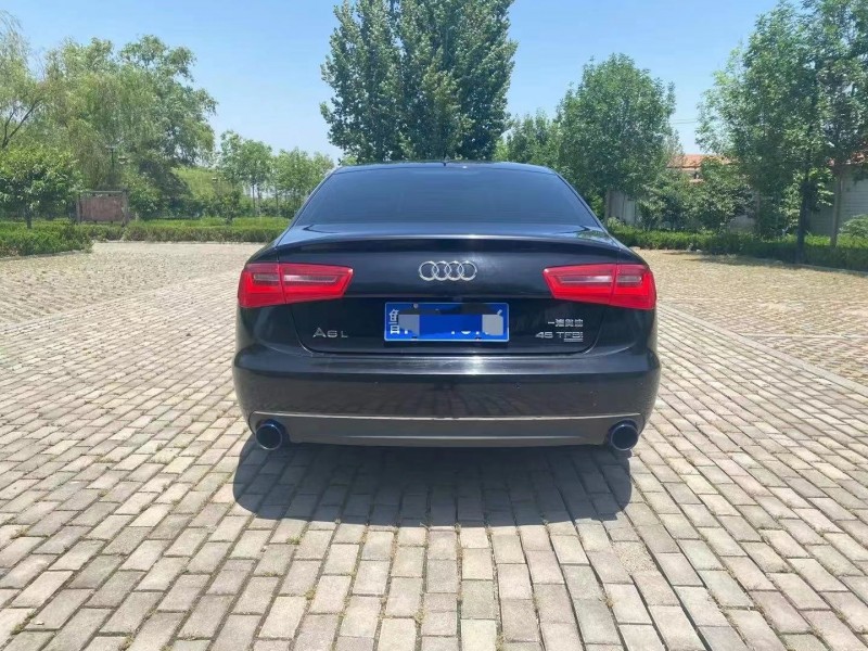 泰安15年奧迪A6L8