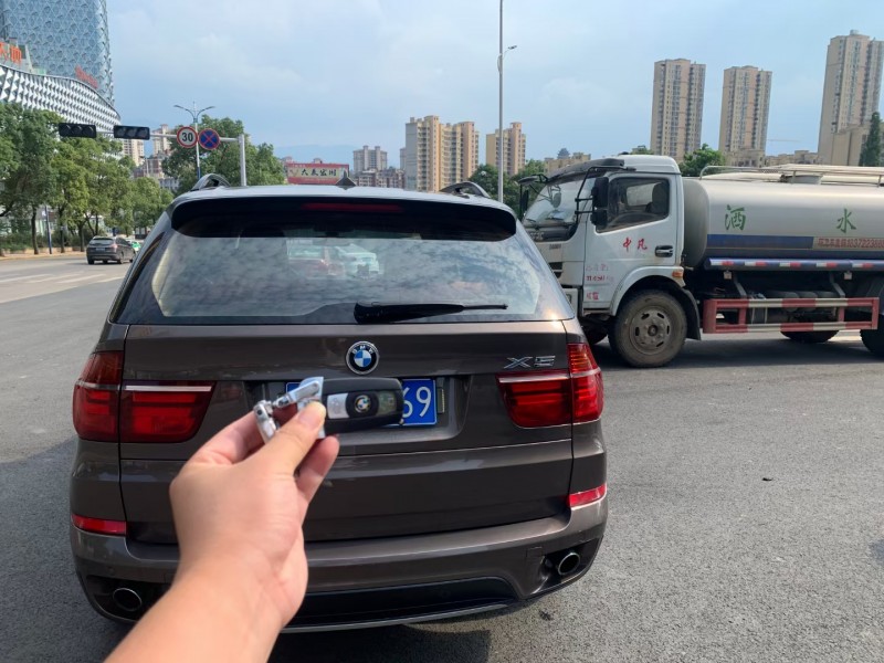 萍鄉13年寶馬X57