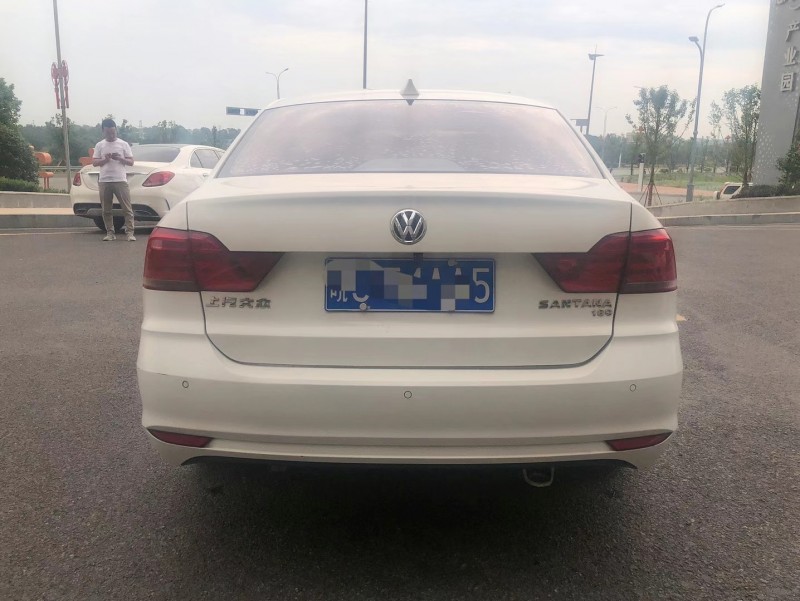 吉安17年大眾桑塔納9