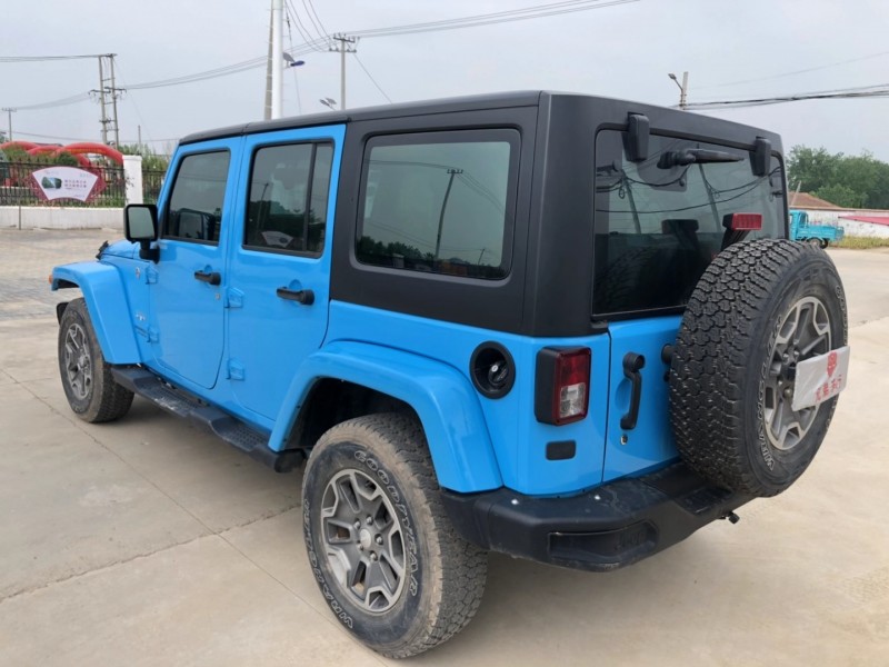 徐州17年Jeep牧馬人5