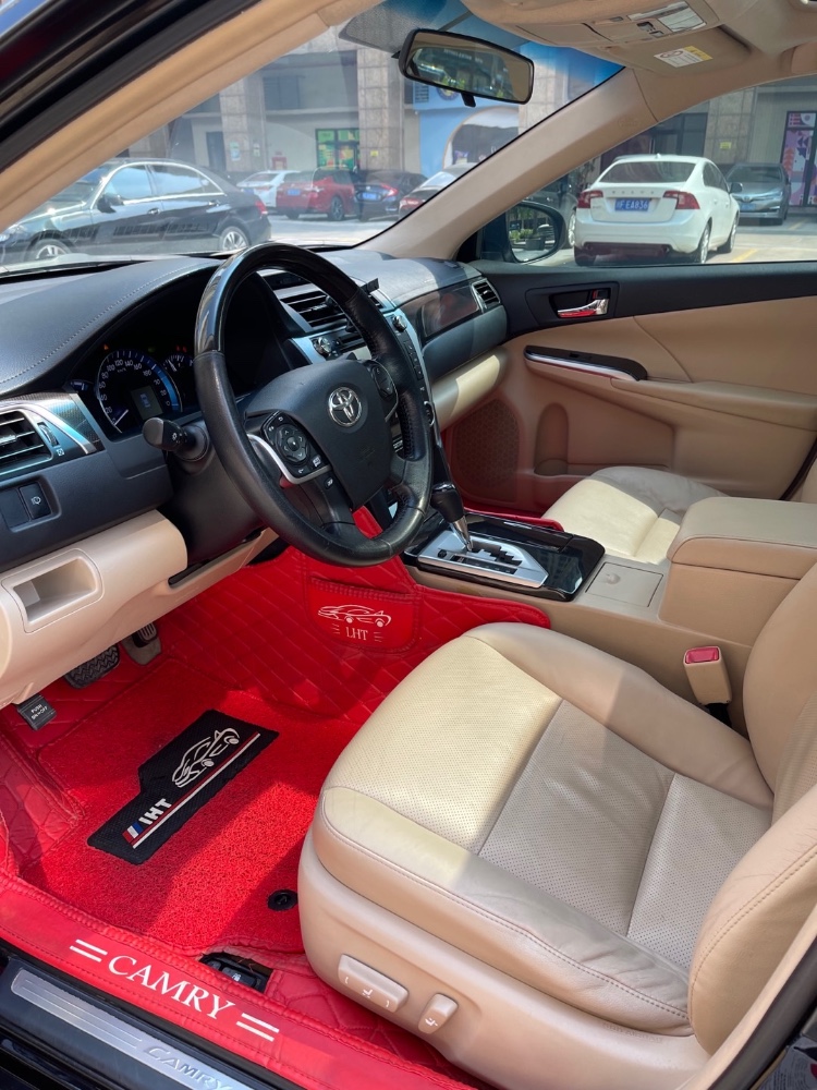 佛山13年丰田凯美瑞4