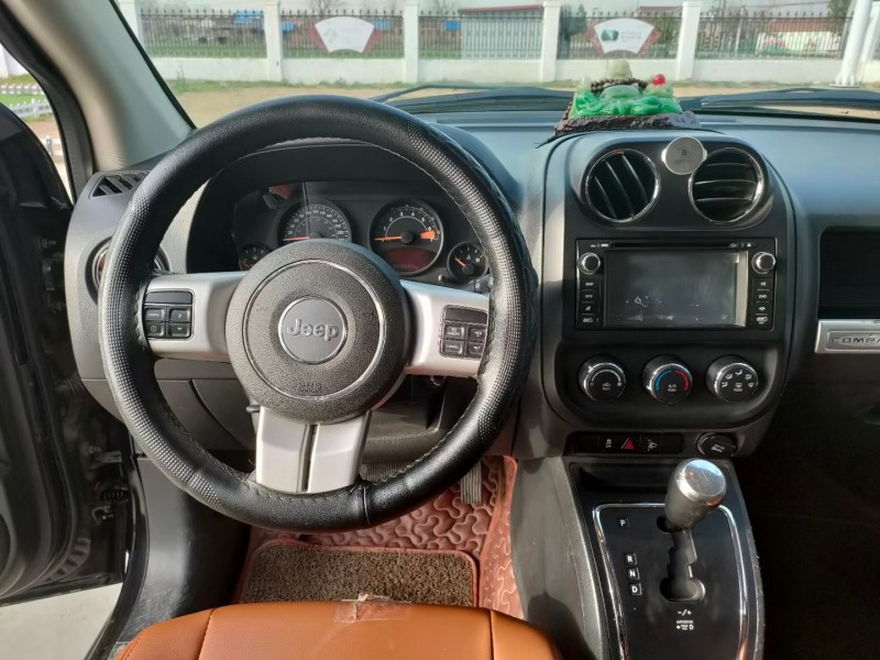 徐州15年Jeep指南者5