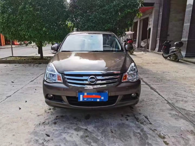 衡陽13年日產軒逸5