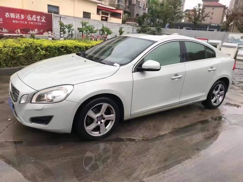 常州13年沃爾沃S60L2