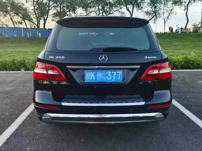 保定12年奔驰ML7