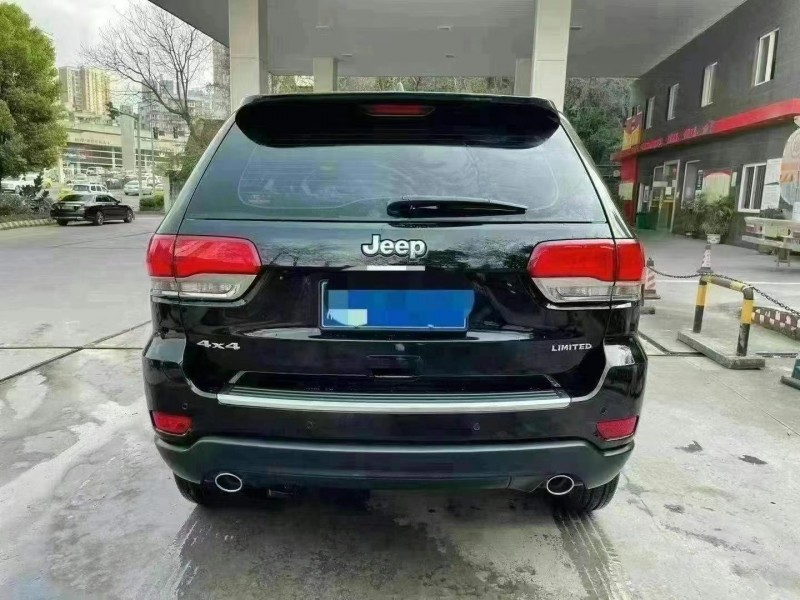 重慶19年Jeep大切諾基9