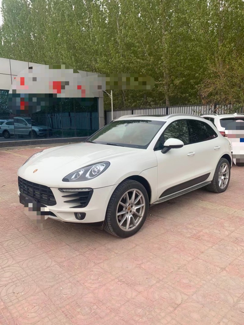 济宁15年保时捷Macan9