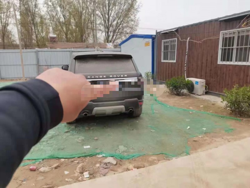 济宁15年路虎揽胜运动1