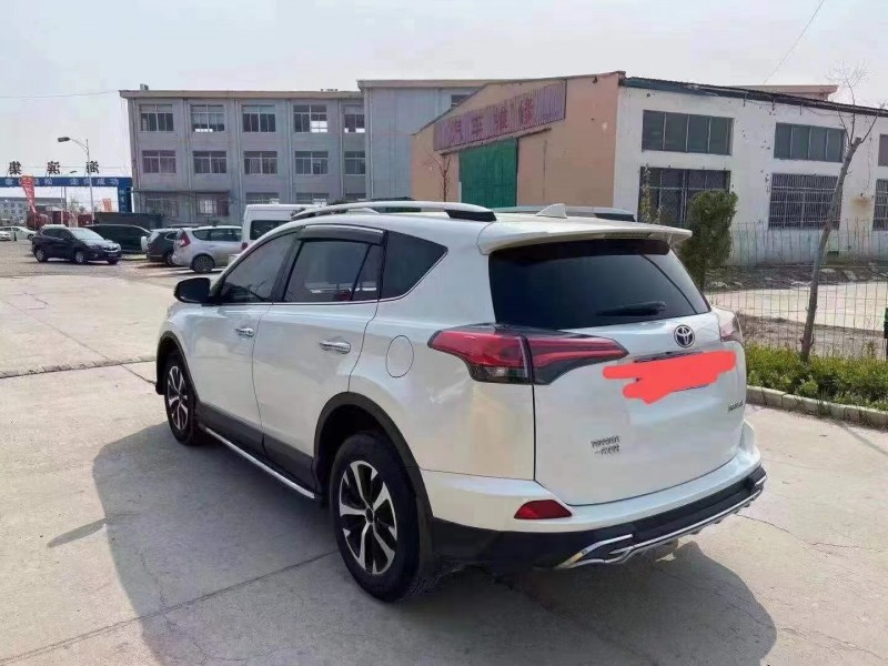 廊坊18年丰田RAV4荣放4