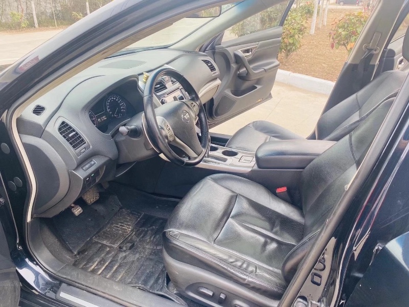 徐州14年日产天籁6