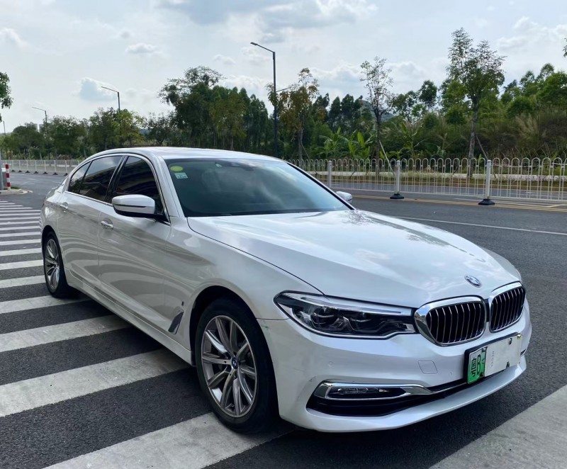 广州18年宝马5系8