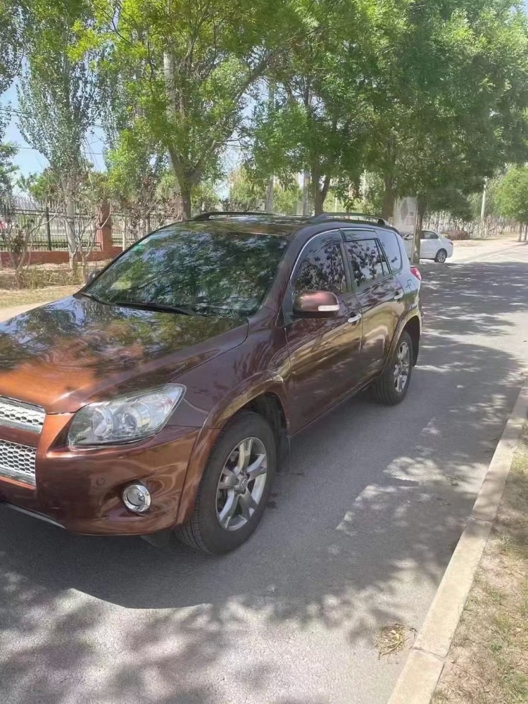 石家莊13年豐田RAV46