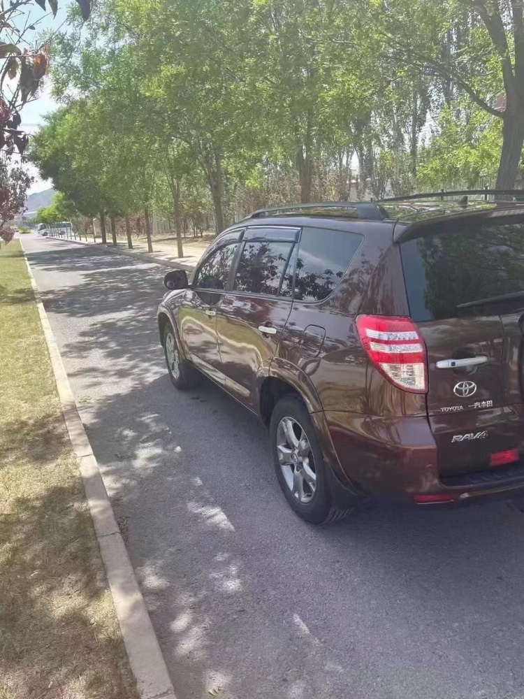 石家莊13年豐田RAV43