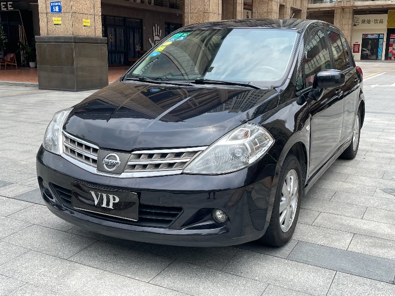 佛山10年日产骐达8