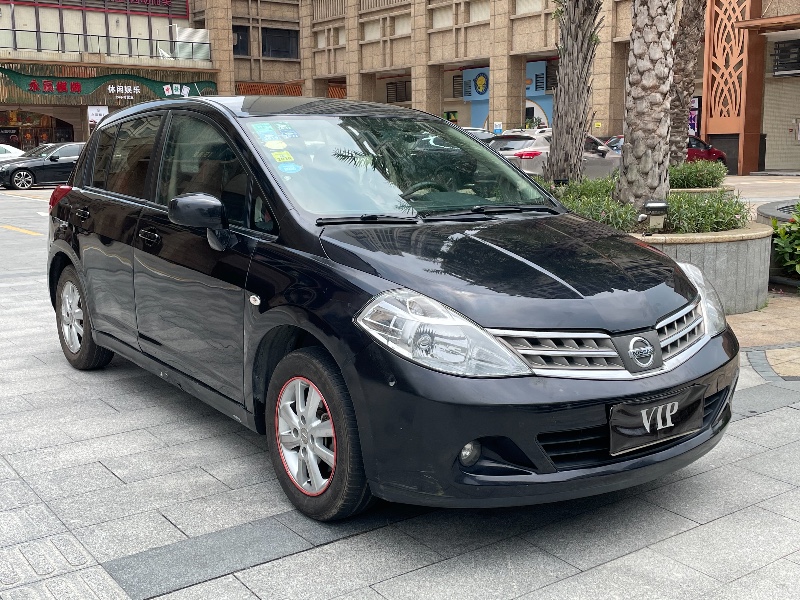 佛山10年日产骐达7