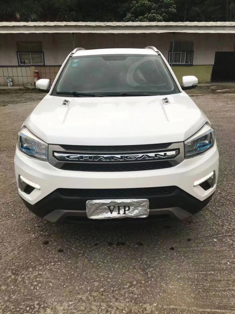 南昌18年長安汽車CS751