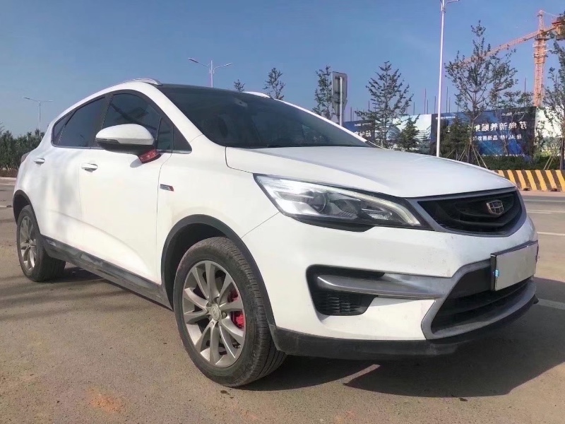 青岛18年吉利帝豪2