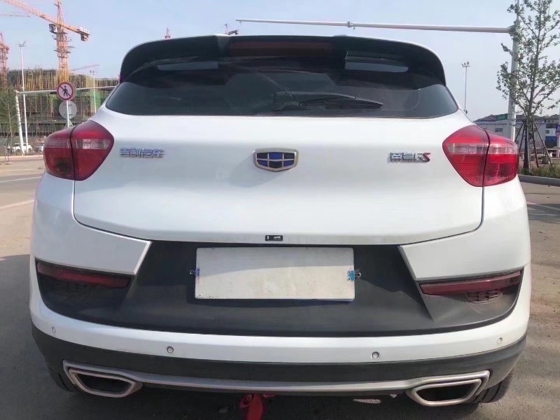 青岛18年吉利帝豪4