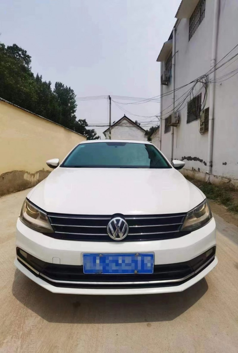 潍坊16年大众速腾1