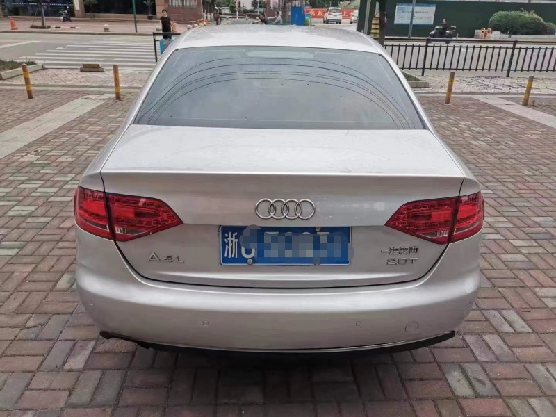 泰州10年奥迪A4L9
