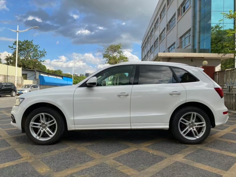 东莞17年奥迪Q57