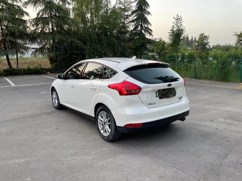 徐州16年福特福克斯5