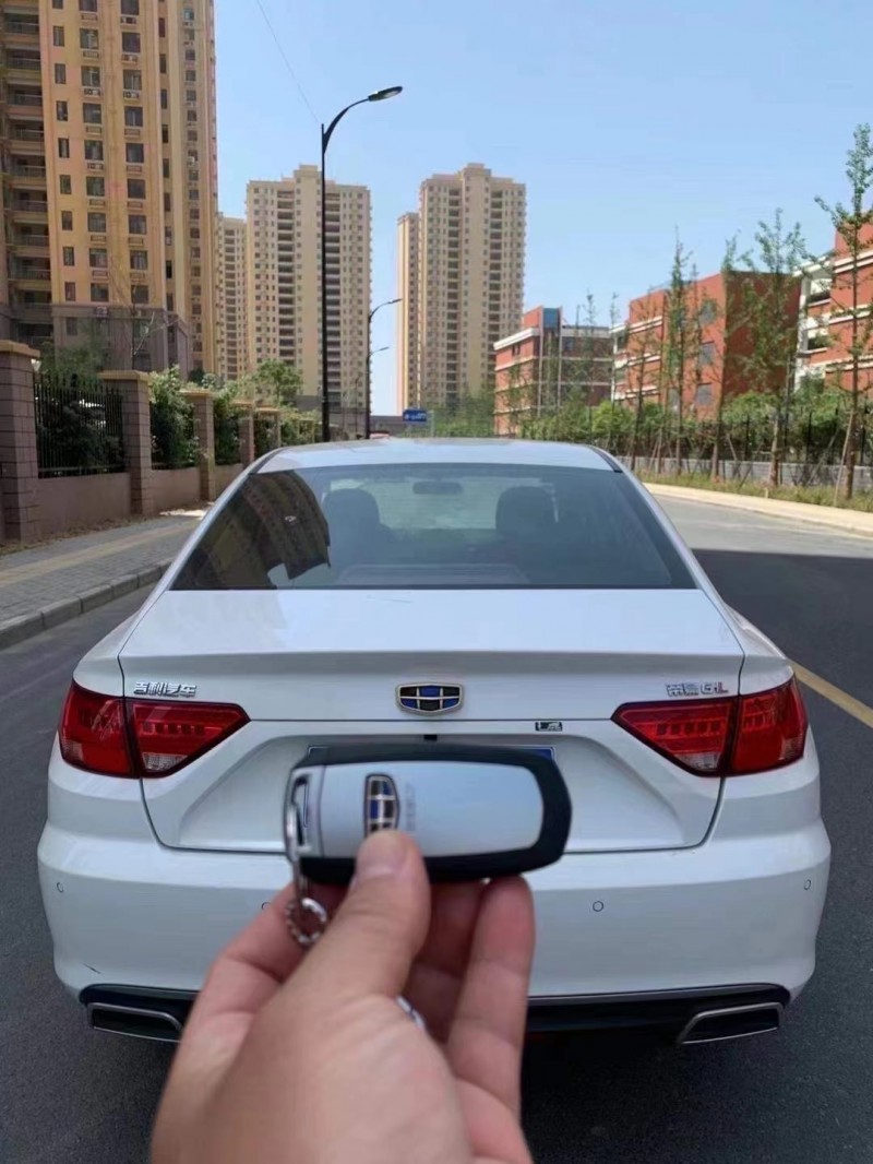 徐州17年吉利帝豪GL9