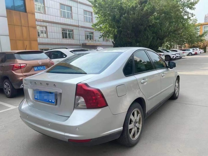 濟寧10年沃爾沃S402