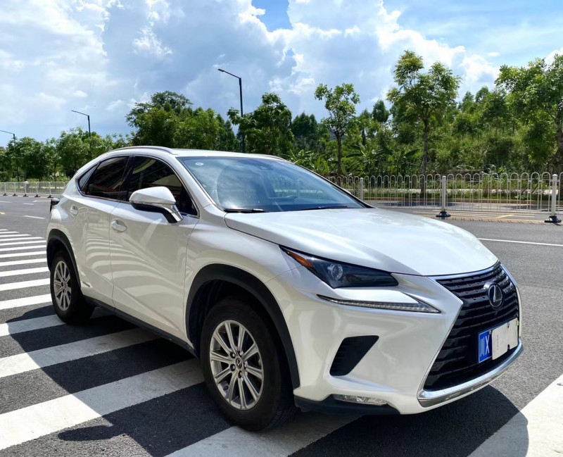 广州21年雷克萨斯NX8