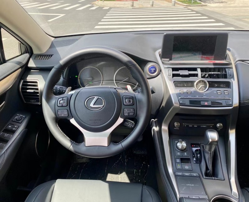 广州21年雷克萨斯NX5