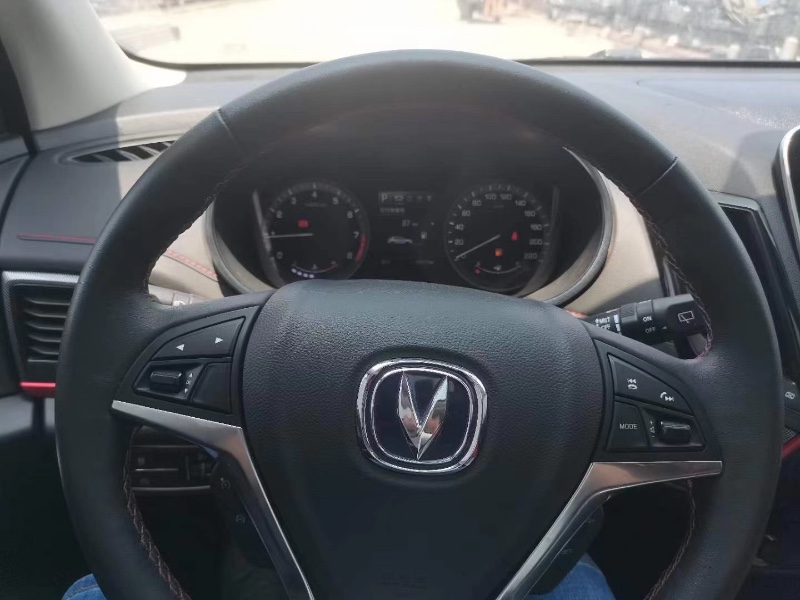 濟南19年長安汽車CS557
