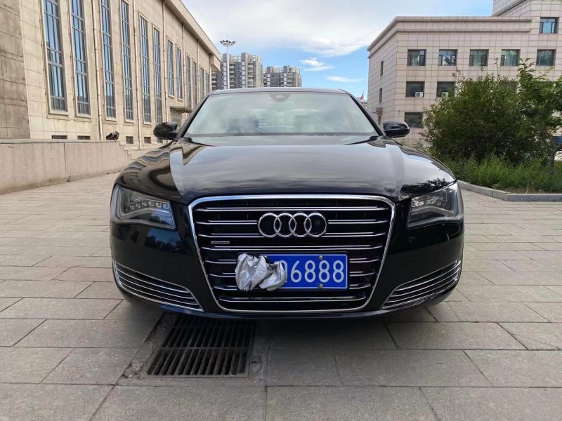 唐山13年奧迪A8L4