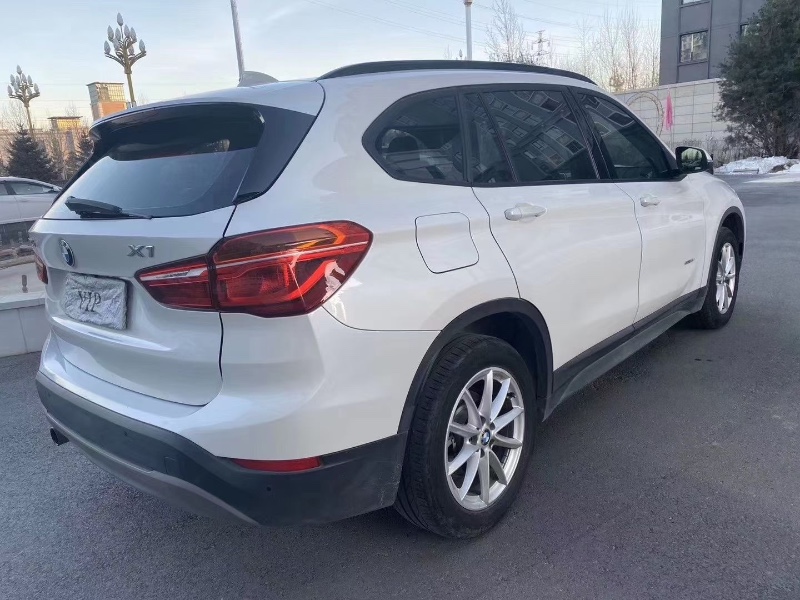 青岛17年宝马X13